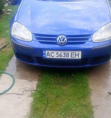 Синий Фольксваген Гольф, объемом двигателя 1.6 л и пробегом 296 тыс. км за 6100 $, фото 1 на Automoto.ua