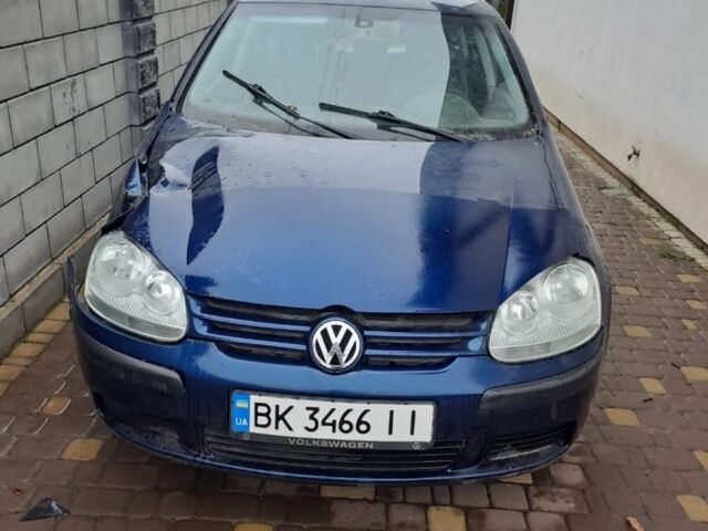Синий Фольксваген Гольф, объемом двигателя 1.6 л и пробегом 250 тыс. км за 2000 $, фото 1 на Automoto.ua