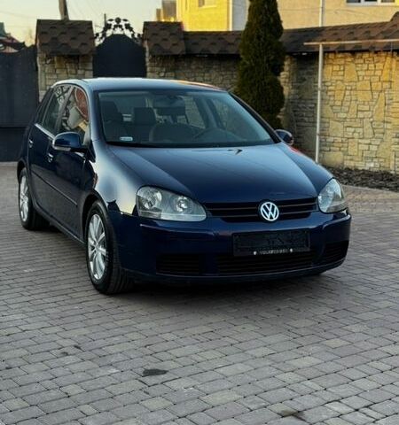 Синий Фольксваген Гольф, объемом двигателя 1.6 л и пробегом 258 тыс. км за 4999 $, фото 1 на Automoto.ua