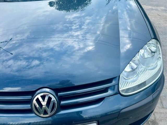 Синий Фольксваген Гольф, объемом двигателя 1.6 л и пробегом 240 тыс. км за 6399 $, фото 1 на Automoto.ua