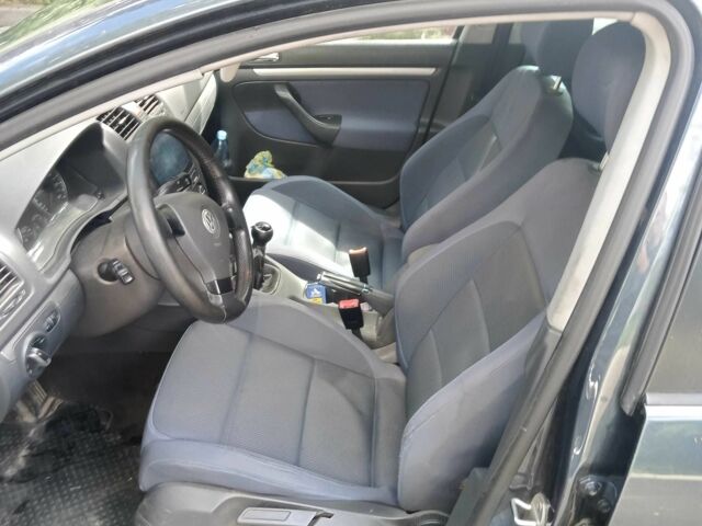 Синій Фольксваген Гольф, об'ємом двигуна 2 л та пробігом 240 тис. км за 4800 $, фото 1 на Automoto.ua