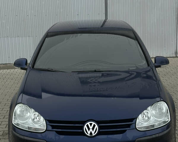 Синий Фольксваген Гольф, объемом двигателя 1.6 л и пробегом 193 тыс. км за 4800 $, фото 1 на Automoto.ua