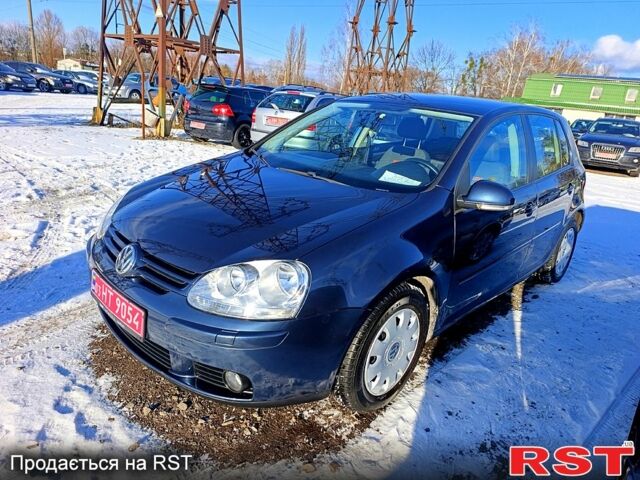 Синий Фольксваген Гольф, объемом двигателя 1.6 л и пробегом 192 тыс. км за 5750 $, фото 1 на Automoto.ua