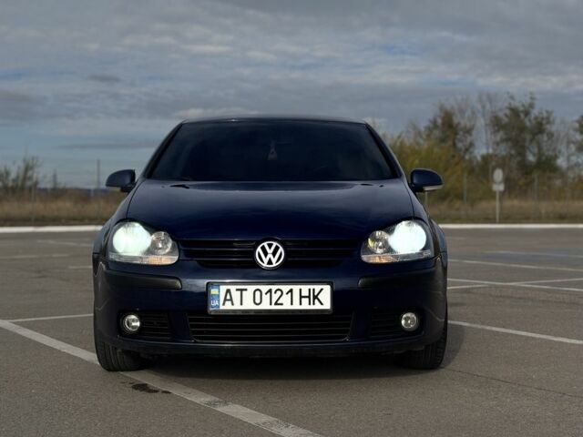 Синий Фольксваген Гольф, объемом двигателя 1.6 л и пробегом 175 тыс. км за 6900 $, фото 1 на Automoto.ua