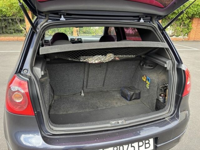 Синий Фольксваген Гольф, объемом двигателя 2 л и пробегом 317 тыс. км за 4800 $, фото 1 на Automoto.ua