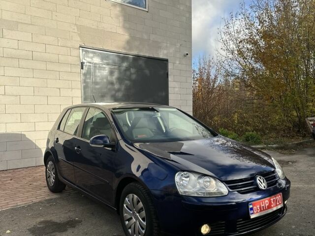 Синий Фольксваген Гольф, объемом двигателя 1.6 л и пробегом 190 тыс. км за 5899 $, фото 1 на Automoto.ua