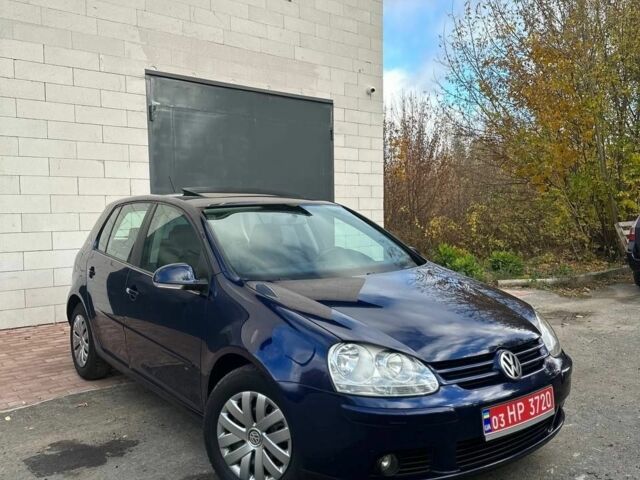 Синий Фольксваген Гольф, объемом двигателя 0 л и пробегом 204 тыс. км за 5999 $, фото 1 на Automoto.ua
