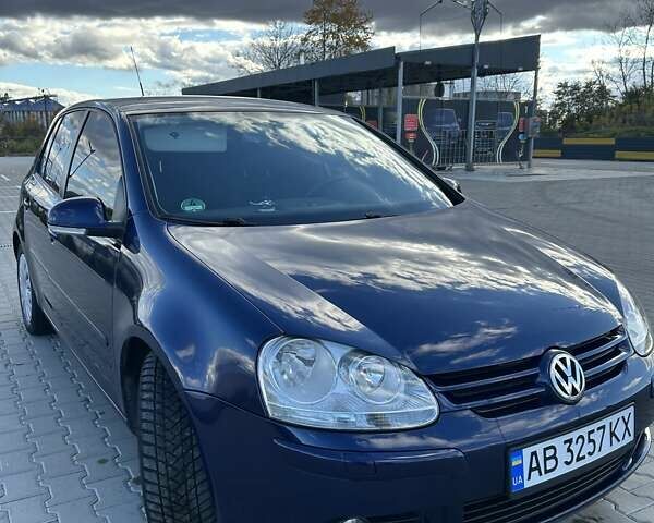 Синий Фольксваген Гольф, объемом двигателя 1.6 л и пробегом 182 тыс. км за 6200 $, фото 1 на Automoto.ua