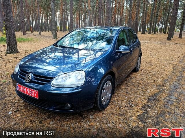 Синий Фольксваген Гольф, объемом двигателя 1.6 л и пробегом 223 тыс. км за 6200 $, фото 1 на Automoto.ua