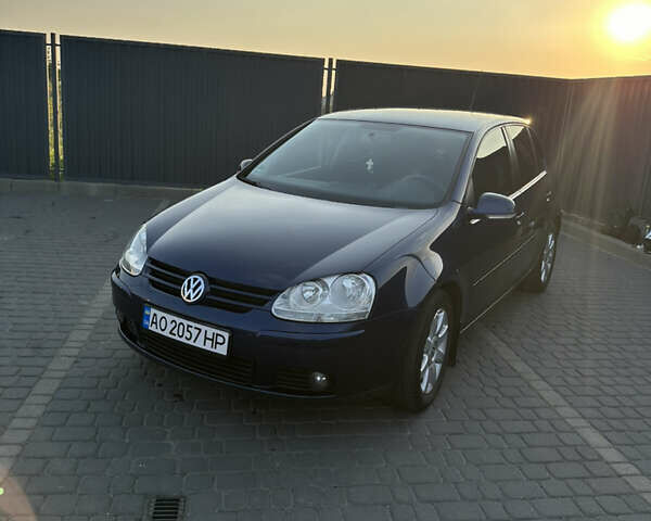Синий Фольксваген Гольф, объемом двигателя 1.39 л и пробегом 256 тыс. км за 5900 $, фото 1 на Automoto.ua