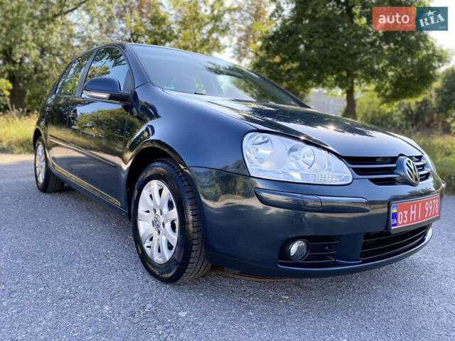 Синий Фольксваген Гольф, объемом двигателя 1.4 л и пробегом 154 тыс. км за 7750 $, фото 1 на Automoto.ua