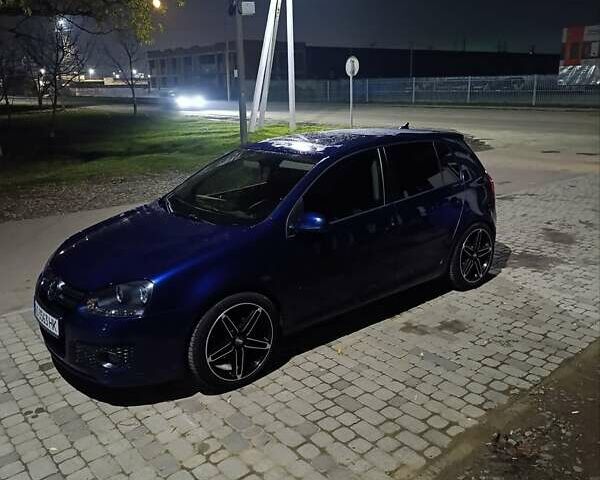 Синий Фольксваген Гольф, объемом двигателя 1.4 л и пробегом 245 тыс. км за 6500 $, фото 1 на Automoto.ua