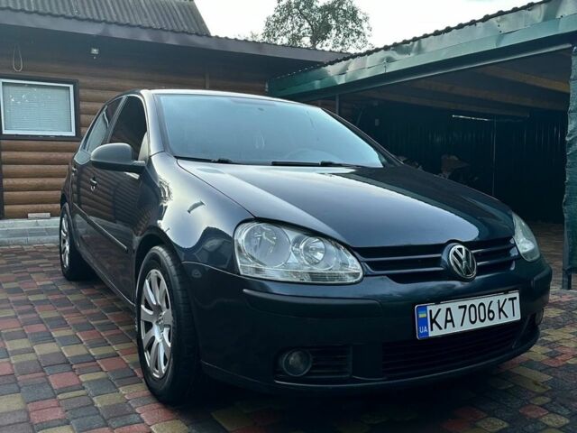 Синий Фольксваген Гольф, объемом двигателя 1.6 л и пробегом 312 тыс. км за 4900 $, фото 1 на Automoto.ua