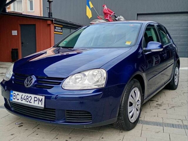 Синий Фольксваген Гольф, объемом двигателя 1.6 л и пробегом 252 тыс. км за 4400 $, фото 1 на Automoto.ua