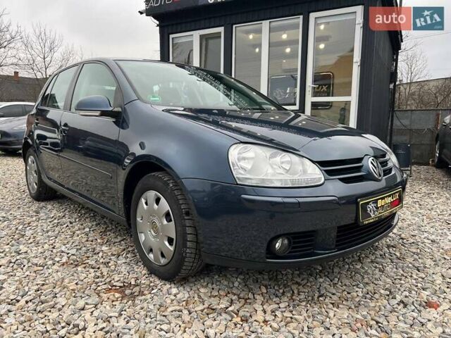 Синий Фольксваген Гольф, объемом двигателя 1.4 л и пробегом 250 тыс. км за 5999 $, фото 1 на Automoto.ua