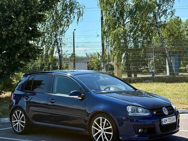Синій Фольксваген Гольф, об'ємом двигуна 1.97 л та пробігом 226 тис. км за 7900 $, фото 1 на Automoto.ua