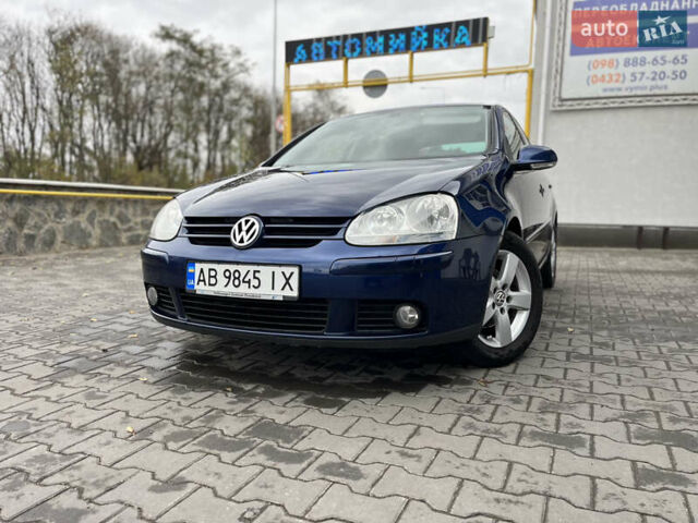 Синий Фольксваген Гольф, объемом двигателя 1.6 л и пробегом 207 тыс. км за 6200 $, фото 1 на Automoto.ua