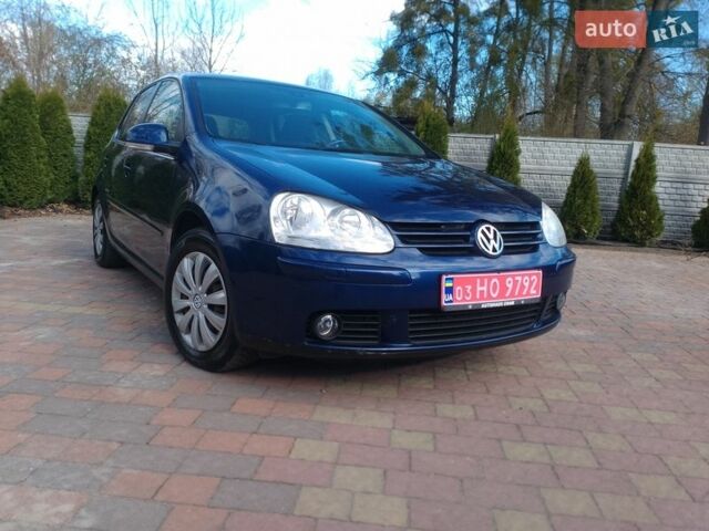 Синий Фольксваген Гольф, объемом двигателя 1.6 л и пробегом 193 тыс. км за 5550 $, фото 1 на Automoto.ua