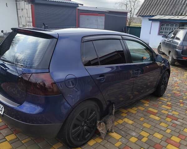 Синий Фольксваген Гольф, объемом двигателя 1.6 л и пробегом 209 тыс. км за 5700 $, фото 1 на Automoto.ua