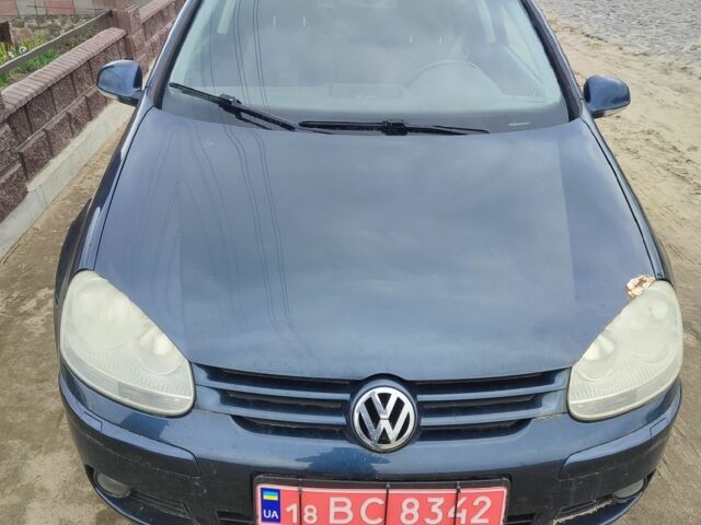 Синий Фольксваген Гольф, объемом двигателя 1.4 л и пробегом 260 тыс. км за 4052 $, фото 1 на Automoto.ua