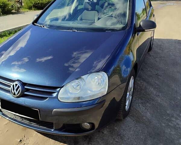 Синий Фольксваген Гольф, объемом двигателя 1.6 л и пробегом 215 тыс. км за 6200 $, фото 1 на Automoto.ua