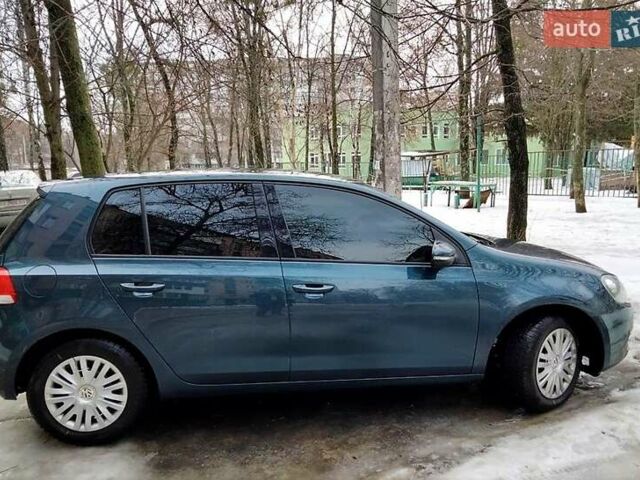 Синий Фольксваген Гольф, объемом двигателя 1.6 л и пробегом 18 тыс. км за 6850 $, фото 1 на Automoto.ua