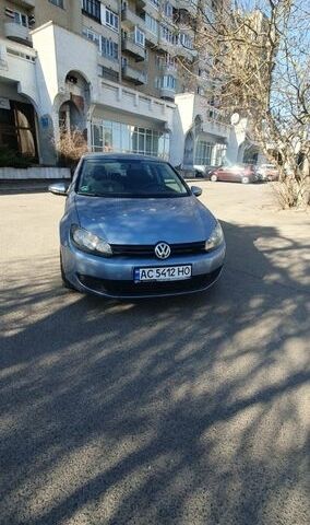 Синий Фольксваген Гольф, объемом двигателя 1.39 л и пробегом 290 тыс. км за 5300 $, фото 1 на Automoto.ua