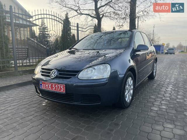 Синий Фольксваген Гольф, объемом двигателя 1.4 л и пробегом 228 тыс. км за 5499 $, фото 1 на Automoto.ua
