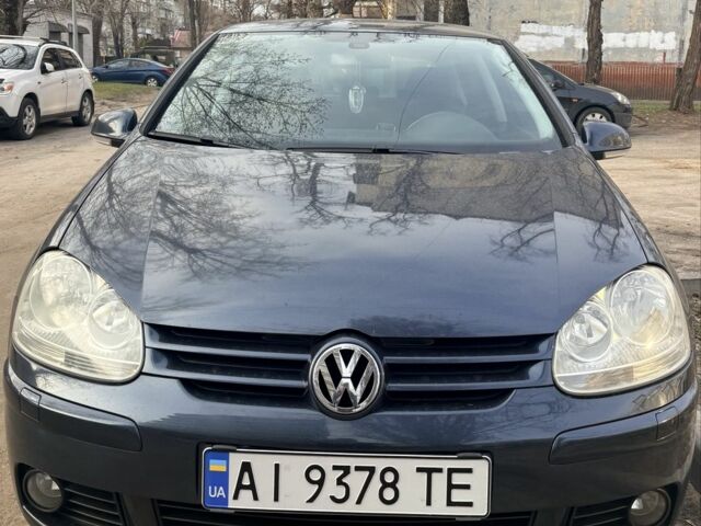 Синий Фольксваген Гольф, объемом двигателя 1.6 л и пробегом 254 тыс. км за 6800 $, фото 1 на Automoto.ua
