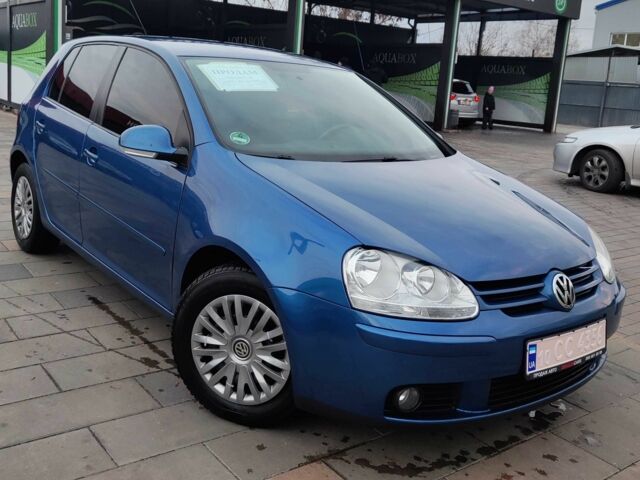 Синий Фольксваген Гольф, объемом двигателя 1.4 л и пробегом 189 тыс. км за 5550 $, фото 1 на Automoto.ua