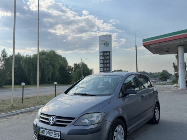 Синій Фольксваген Гольф, об'ємом двигуна 1.6 л та пробігом 270 тис. км за 4500 $, фото 1 на Automoto.ua