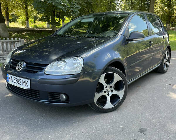 Фольксваген Гольф 2008 в Белой Церкве на Automoto.ua Синий Фольксваген Гольф, объемом двигателя 1.6 л и пробегом 198 тыс. км за 6399 $, фото 1 на Automoto.ua