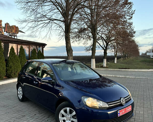 Синий Фольксваген Гольф, объемом двигателя 1.4 л и пробегом 224 тыс. км за 7350 $, фото 1 на Automoto.ua