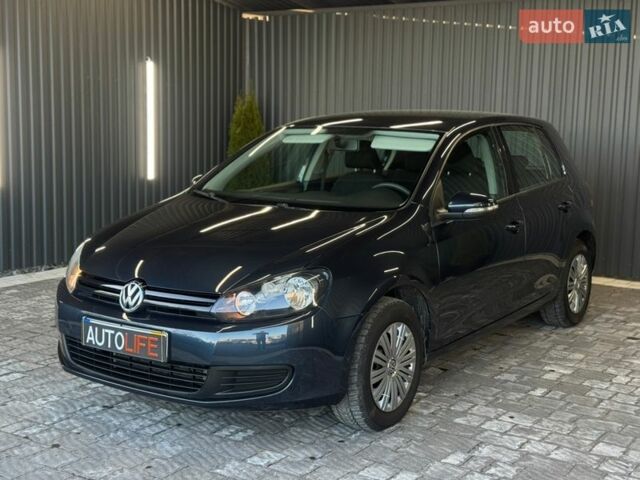 Синий Фольксваген Гольф, объемом двигателя 1.39 л и пробегом 238 тыс. км за 7200 $, фото 1 на Automoto.ua