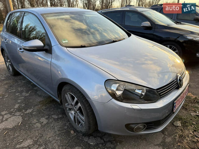 Синий Фольксваген Гольф, объемом двигателя 1.39 л и пробегом 208 тыс. км за 7500 $, фото 1 на Automoto.ua