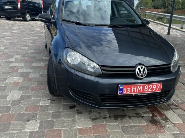 Синий Фольксваген Гольф, объемом двигателя 1.4 л и пробегом 200 тыс. км за 7400 $, фото 1 на Automoto.ua