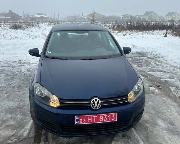 Синий Фольксваген Гольф, объемом двигателя 1.6 л и пробегом 210 тыс. км за 7800 $, фото 1 на Automoto.ua