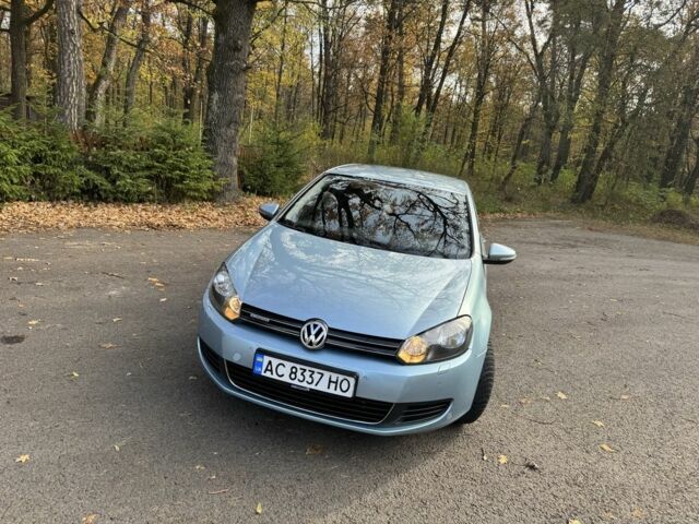 Синий Фольксваген Гольф, объемом двигателя 1.6 л и пробегом 166 тыс. км за 7000 $, фото 1 на Automoto.ua