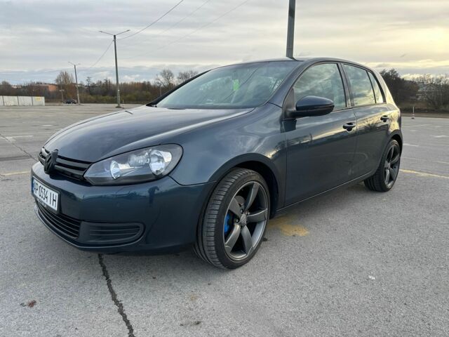 Синий Фольксваген Гольф, объемом двигателя 1.6 л и пробегом 245 тыс. км за 7200 $, фото 1 на Automoto.ua