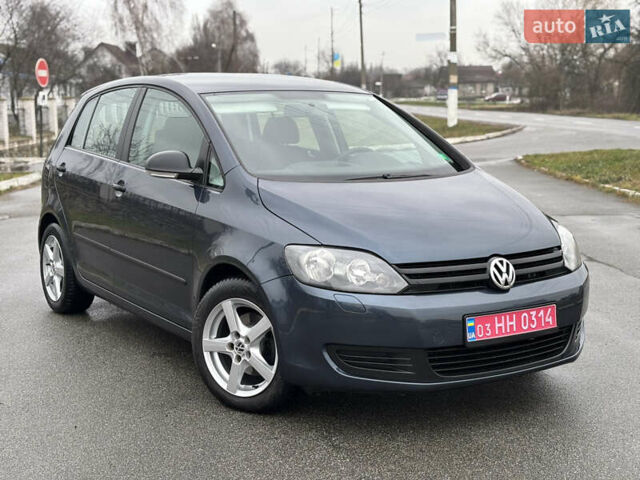Синий Фольксваген Гольф, объемом двигателя 1.39 л и пробегом 187 тыс. км за 7850 $, фото 1 на Automoto.ua