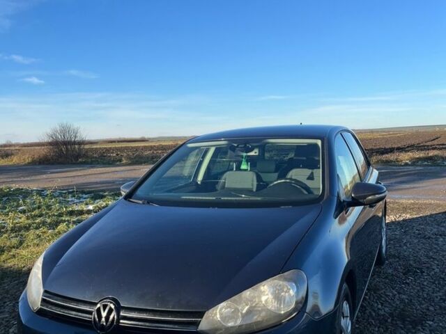 Синий Фольксваген Гольф, объемом двигателя 1.6 л и пробегом 250 тыс. км за 5799 $, фото 1 на Automoto.ua