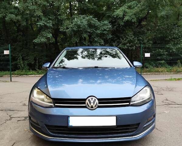 Синий Фольксваген Гольф, объемом двигателя 1.39 л и пробегом 194 тыс. км за 14000 $, фото 1 на Automoto.ua