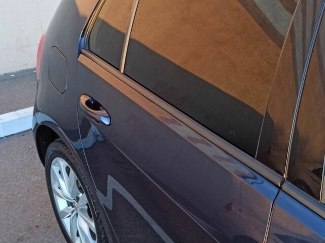 Фольксваген Гольф 2013 в Киеве на Automoto.ua Синий Фольксваген Гольф, объемом двигателя 1.4 л и пробегом 160 тыс. км за 11600 $, фото 1 на Automoto.ua