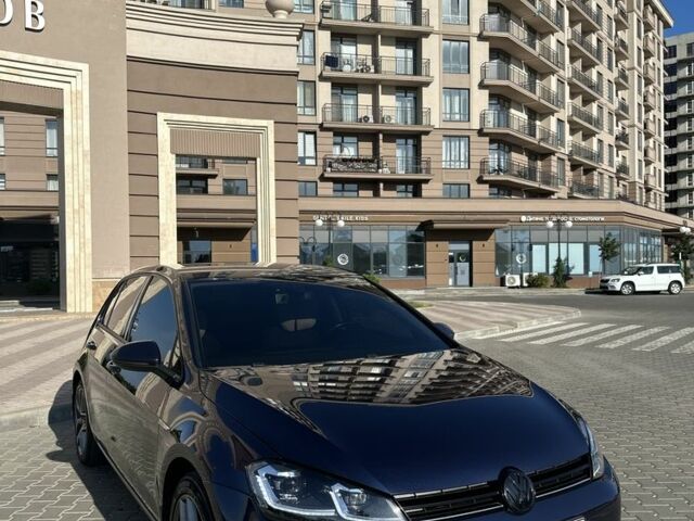 Синий Фольксваген Гольф, объемом двигателя 1.6 л и пробегом 246 тыс. км за 11600 $, фото 1 на Automoto.ua