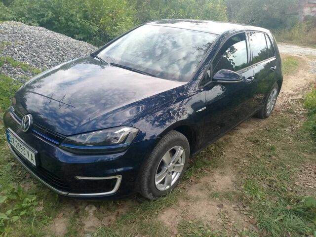 Синий Фольксваген Гольф, объемом двигателя 0 л и пробегом 139 тыс. км за 7799 $, фото 1 на Automoto.ua