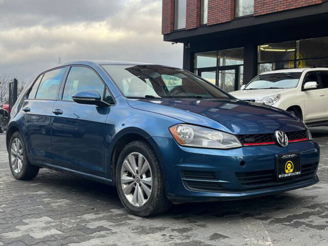 Синий Фольксваген Гольф, объемом двигателя 2 л и пробегом 104 тыс. км за 14700 $, фото 1 на Automoto.ua