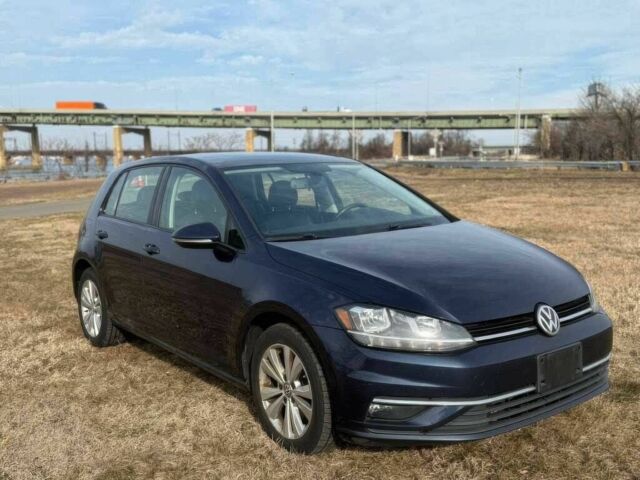 Синий Фольксваген Гольф, объемом двигателя 1.8 л и пробегом 74 тыс. км за 2900 $, фото 1 на Automoto.ua