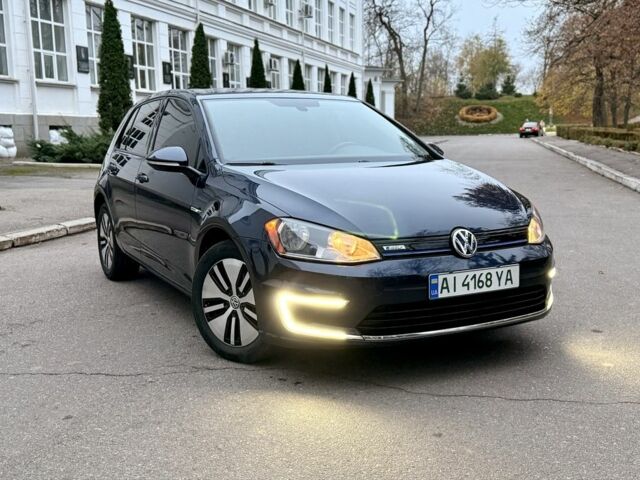 Синий Фольксваген Гольф, объемом двигателя 0 л и пробегом 77 тыс. км за 9300 $, фото 1 на Automoto.ua