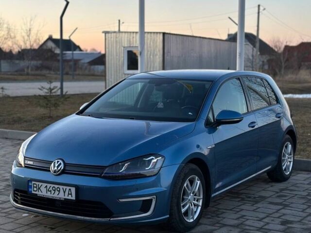 Синий Фольксваген Гольф, объемом двигателя 0 л и пробегом 127 тыс. км за 9300 $, фото 1 на Automoto.ua