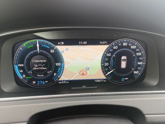 Синий Фольксваген Гольф, объемом двигателя 0 л и пробегом 110 тыс. км за 13000 $, фото 1 на Automoto.ua